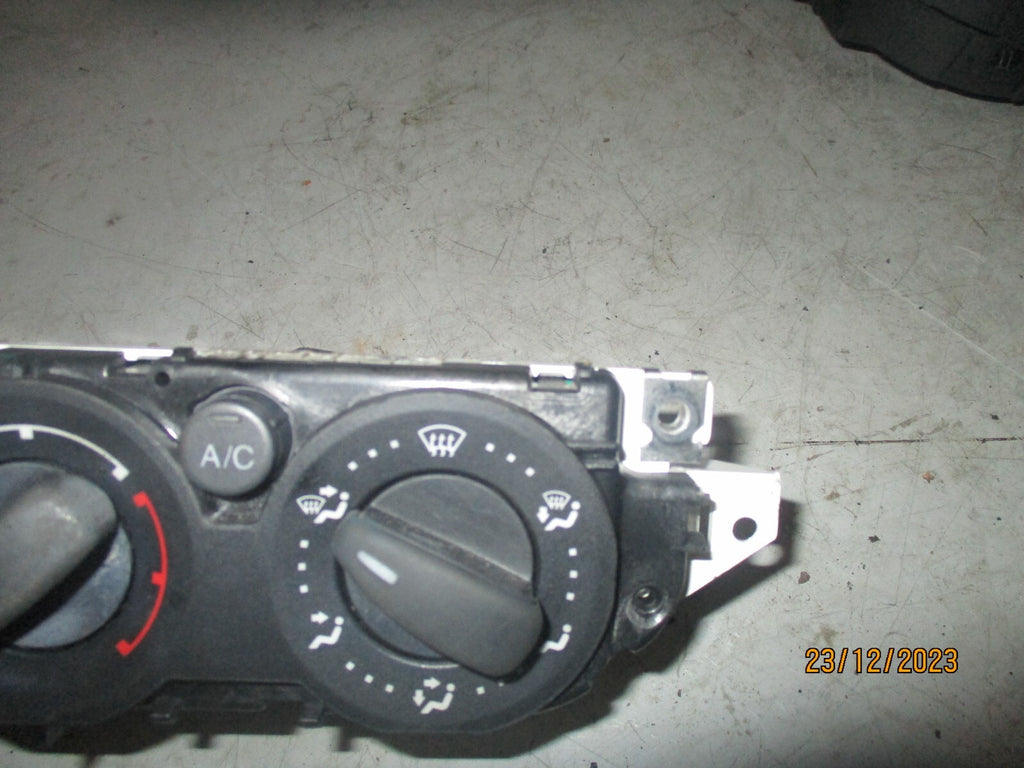 FORD FOCUS MK2 2010 HEATER AC CLIMATE CONTROL SWITCH PANEL