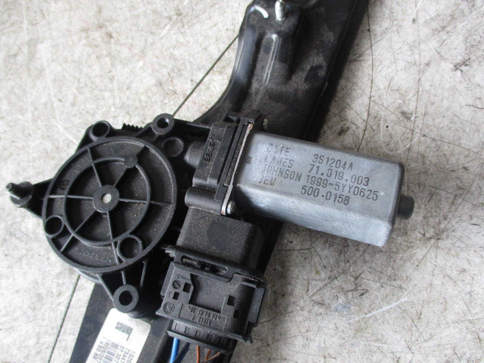 MINI CLUBMAN F54 2016 OSR DRIVER SIDE REAR WINDOW MOTOR REGULATOR 7344140