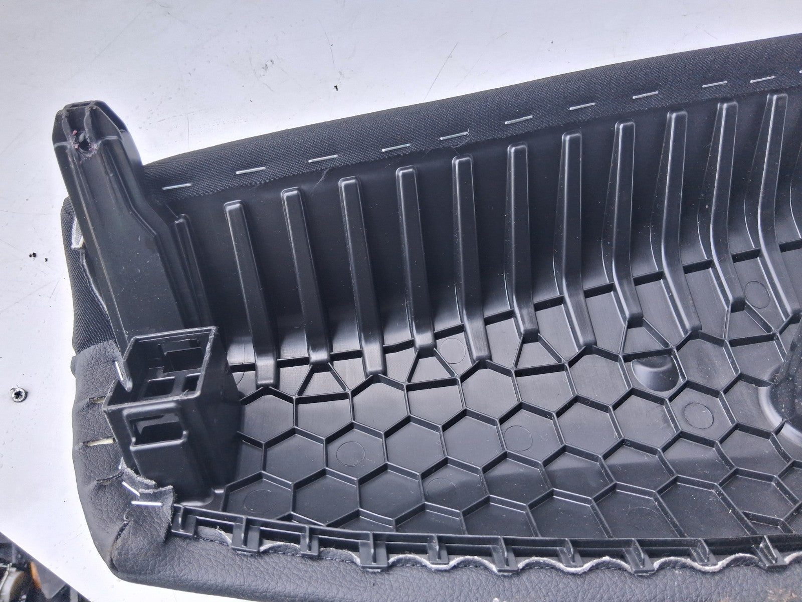 2024 BMW 2 SERIES F44 COUPE NSR PASSENGER SIDE REAR LEFT SEAT TRIM COVER 9495105