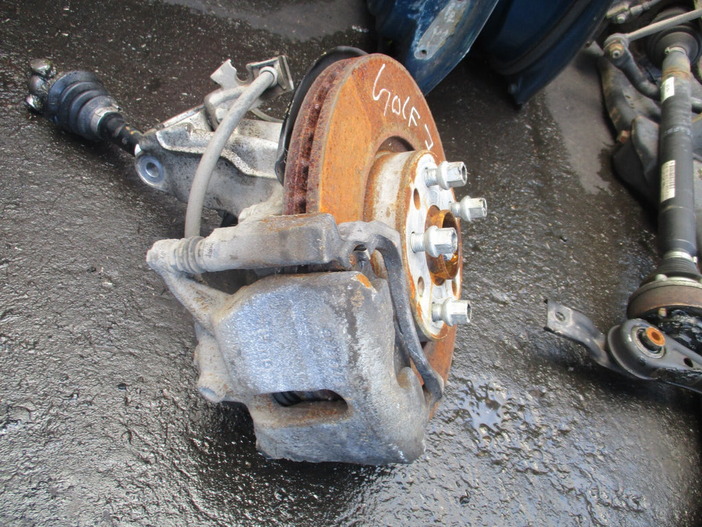 2013 VW VOLKSWAGEN GOLF MK7 1.6 DIESEL NS PASSENGER SIDE FRONT WHEEL BEARING HUB