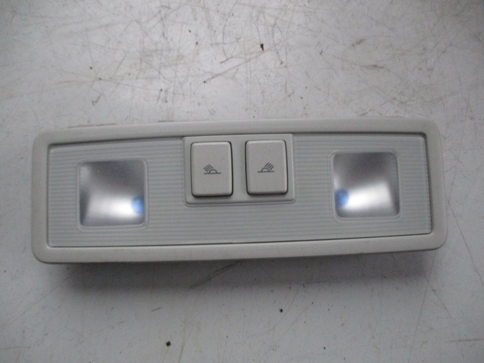 VW VOLKSWAGEN GOLF MK7 2015 INTERIOR READING MAP ROOF CEILING LIGHT 5G0947291