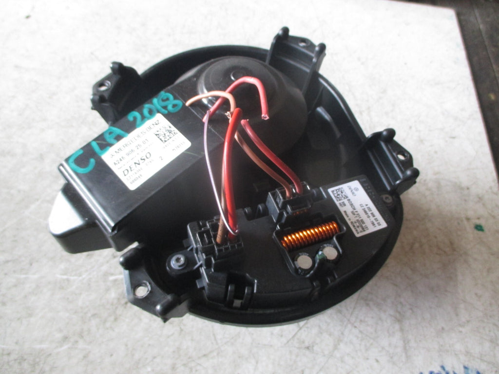 MERCEDES BENZ CLA 2018 HEATER AIR BLOWER MOTOR FAN A2469062501
