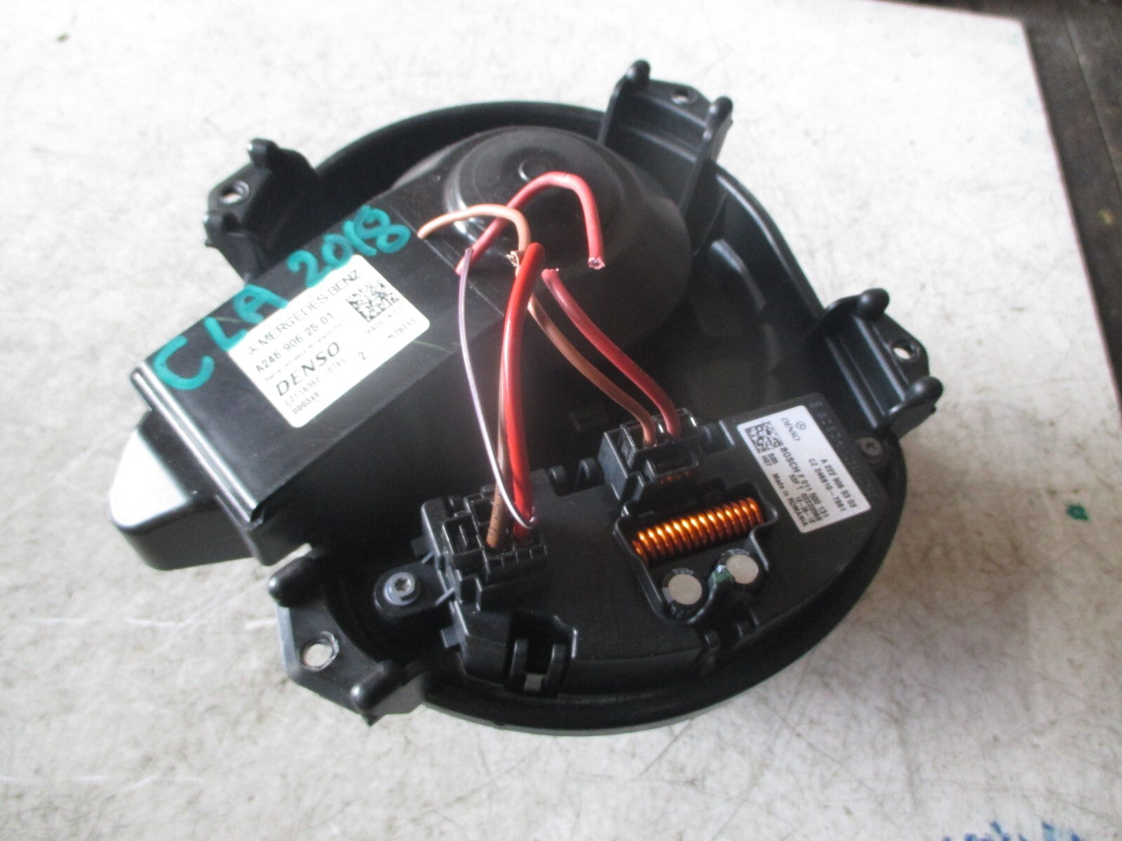 MERCEDES BENZ CLA 2018 HEATER AIR BLOWER MOTOR FAN A2469062501