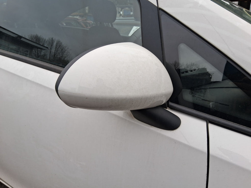 2019 VAUXHALL CORSA E 3 DOOR OS DRIVER SIDE MANUALFOLD WING MIRROR WHITE Z40R