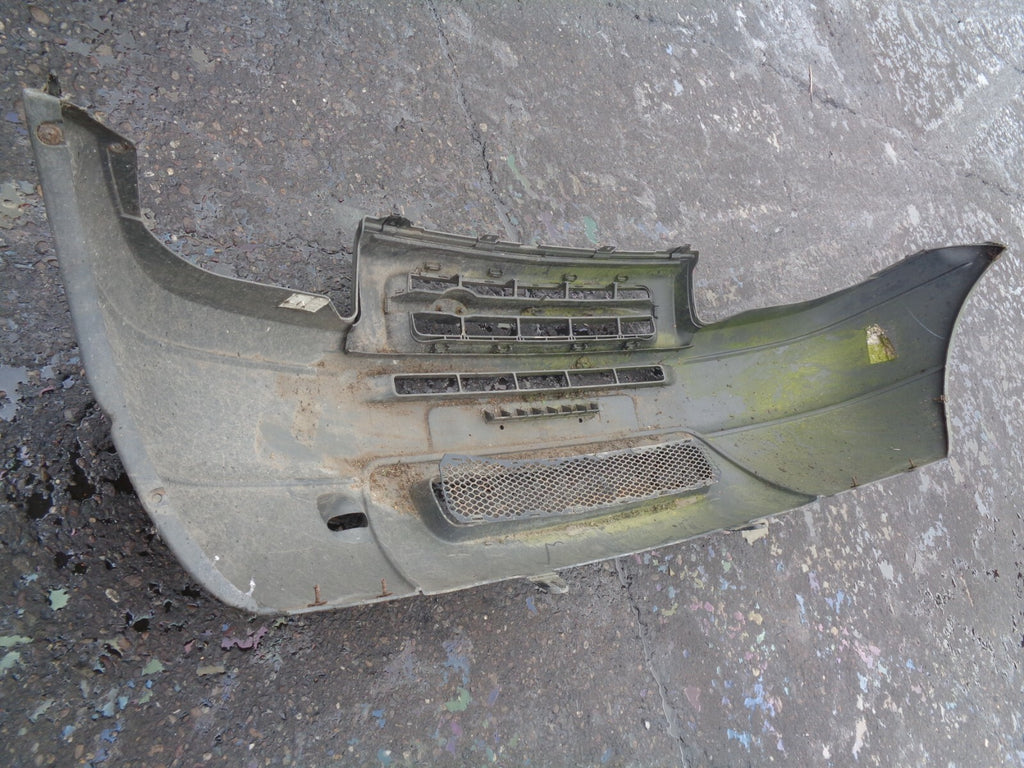 LANDROVER FREELANDER 2003-2006 FRONT BUMPER COMPLETE DAMAGED