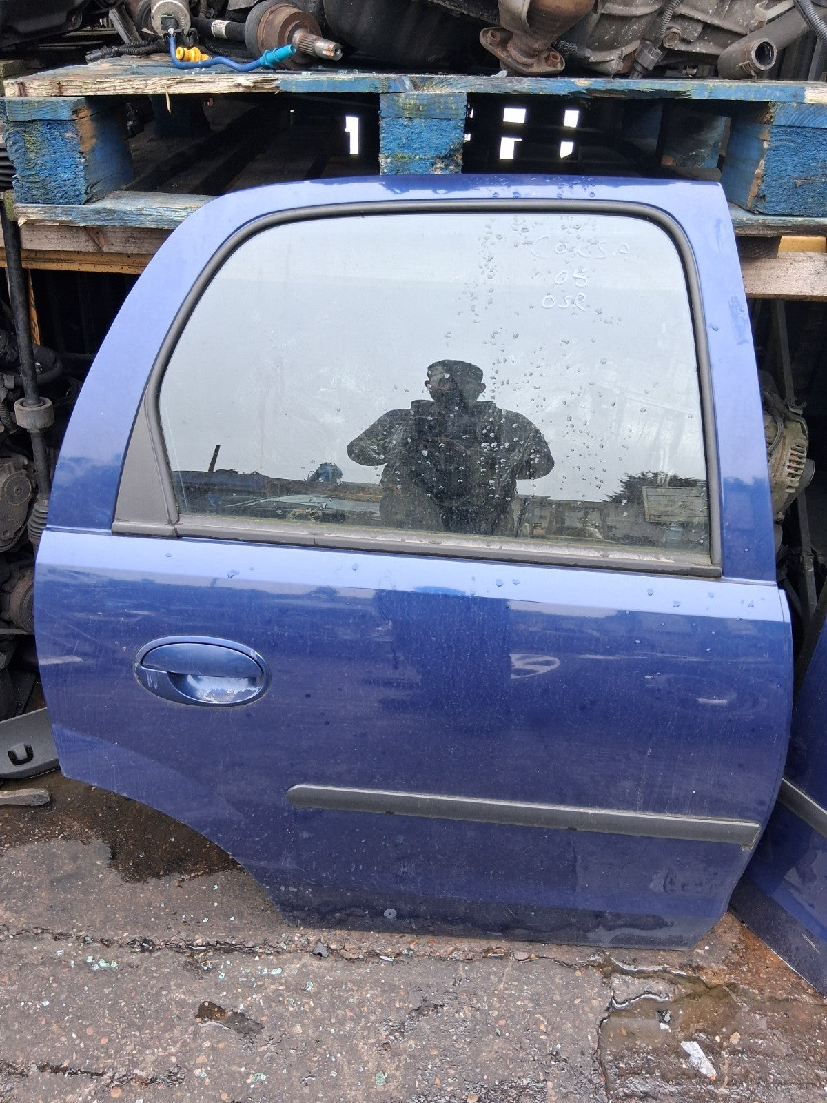 2005 VAUXHALL CORSA C OSR DRIVER SIDE REAR RIGHT COMPLETE DOOR BLUE