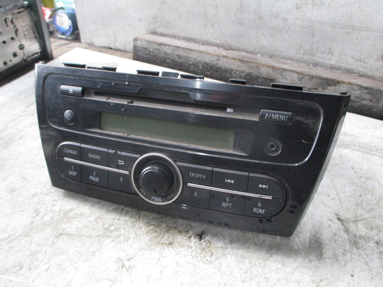 MITSUBISHI MIRAGE 3 2014 MK6 RADIO CD PLAYER STEREO HEAD UNIT 8701A358