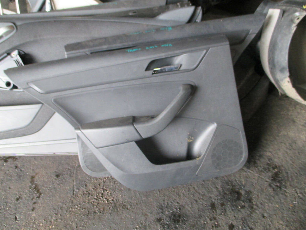 2017 SEAT TOLEDO MK4 KG NSR PASSENGER SIDE REAR DOOR CARD TRIM PANEL