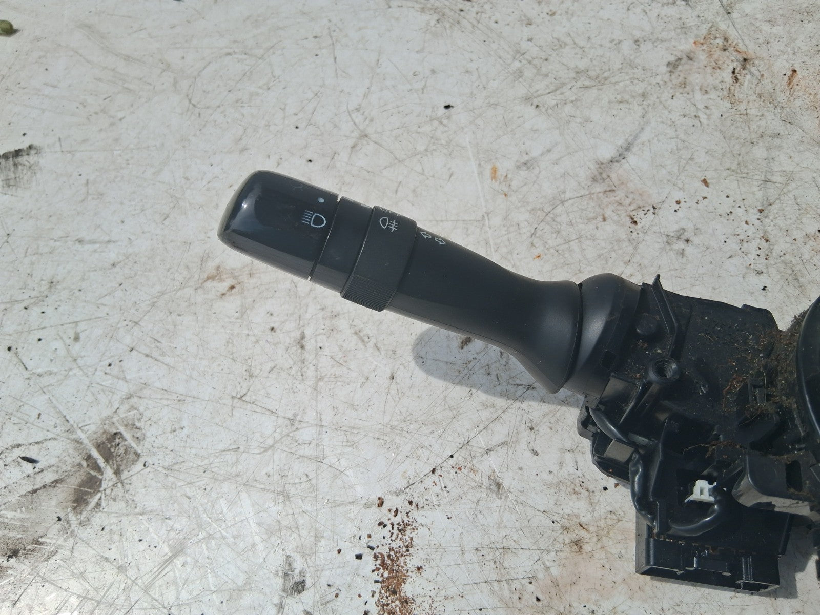 2008 TOYOTA AYGO MK1  WIPER INDICATOR STALK SWITCH SQUIB