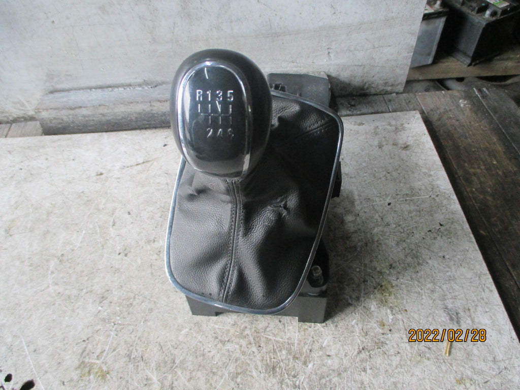 VAUXHALL INSIGNIA MK1 2015 MANUAL 6 SPEED GEARSTICK GEARSHIFTER