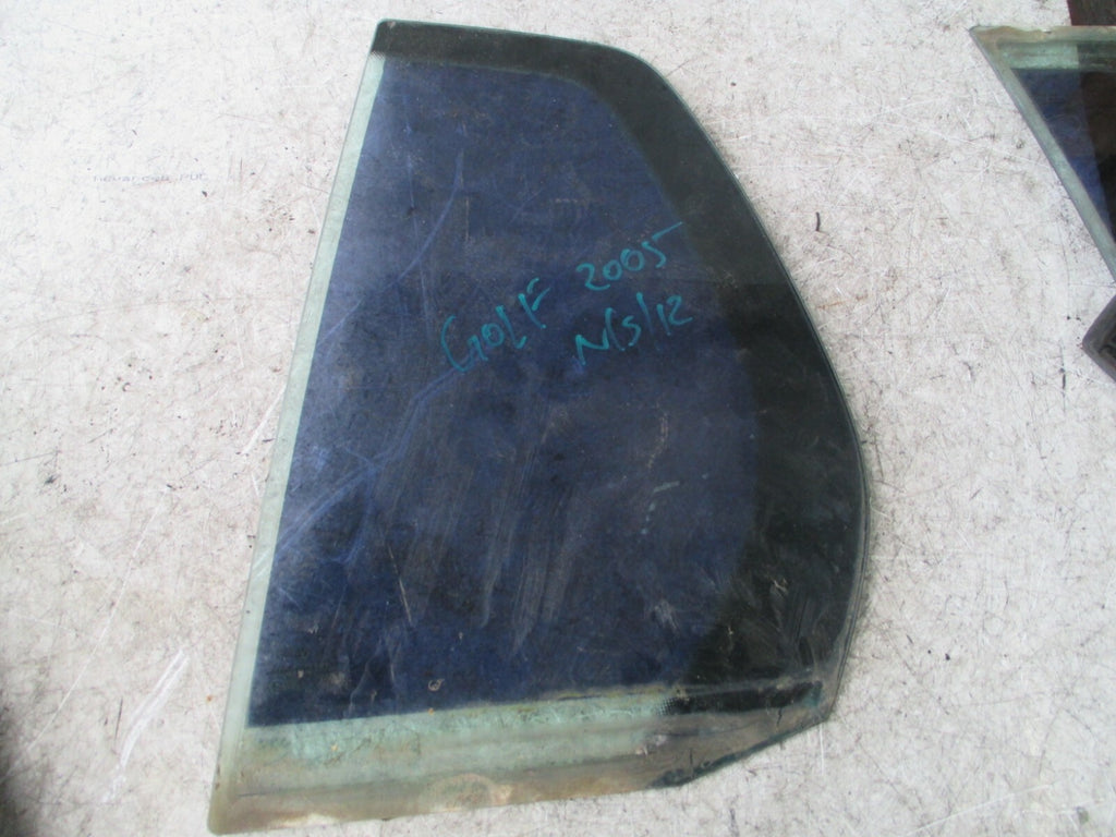 VOLKSWAGEN GOLF 2005 MK5 NSR REAR PASSENGER SIDE QUARTER WINDOW GLASS