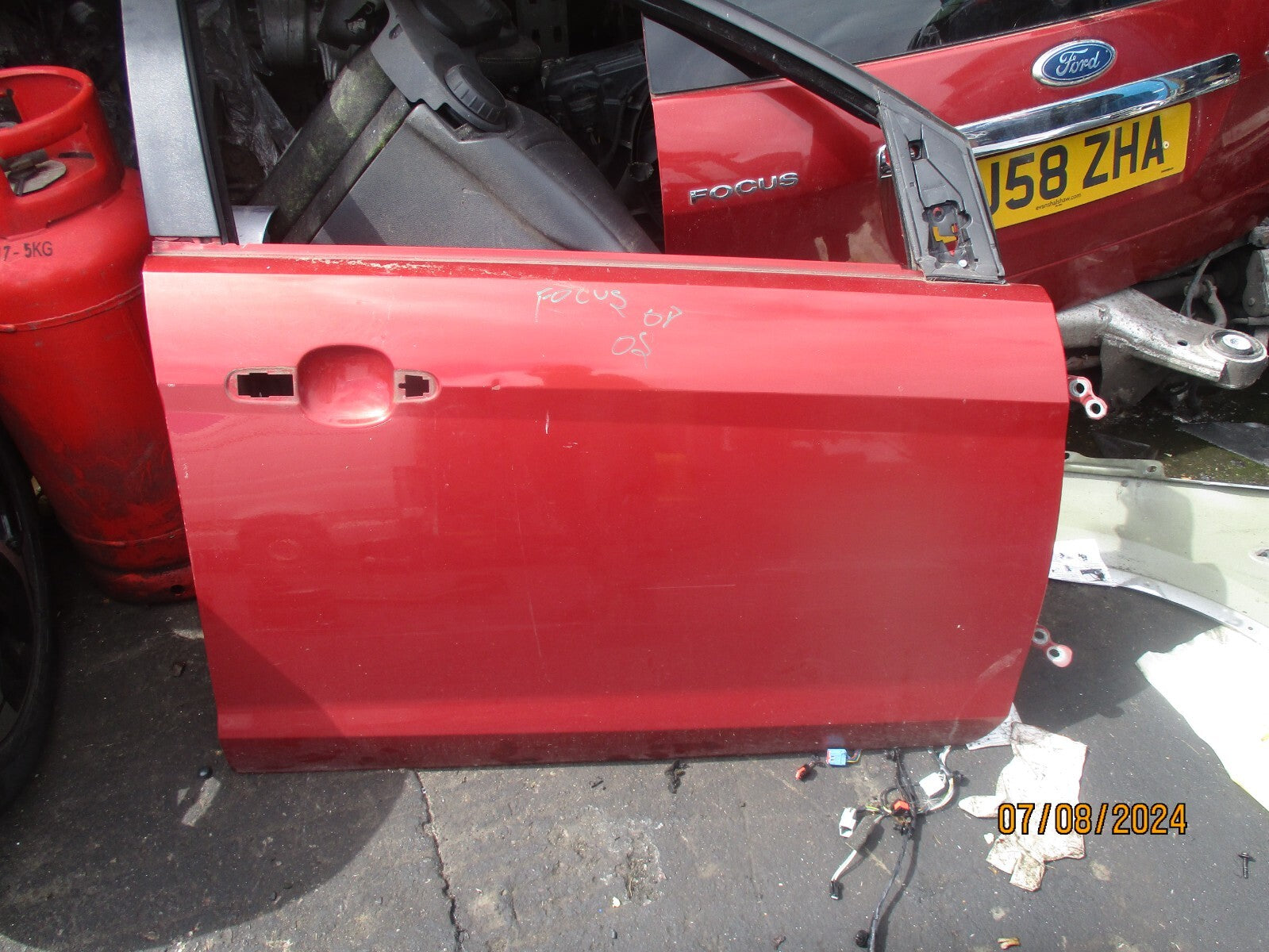 FORD FOCUS MK2 2008 OSF DRIVER SIDE FRONT BARE DOOR RED