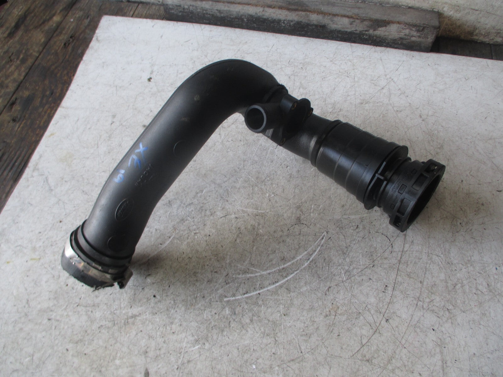 JAGUAR XE 2019 2.2 DIESEL INTERCOOLER PIPE HOSE HX736N650AB