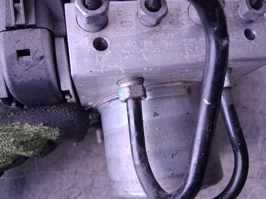 2021 PEUGEOT BOXER MK3 ABS PUMP CONTROL MODULATOR 46857729