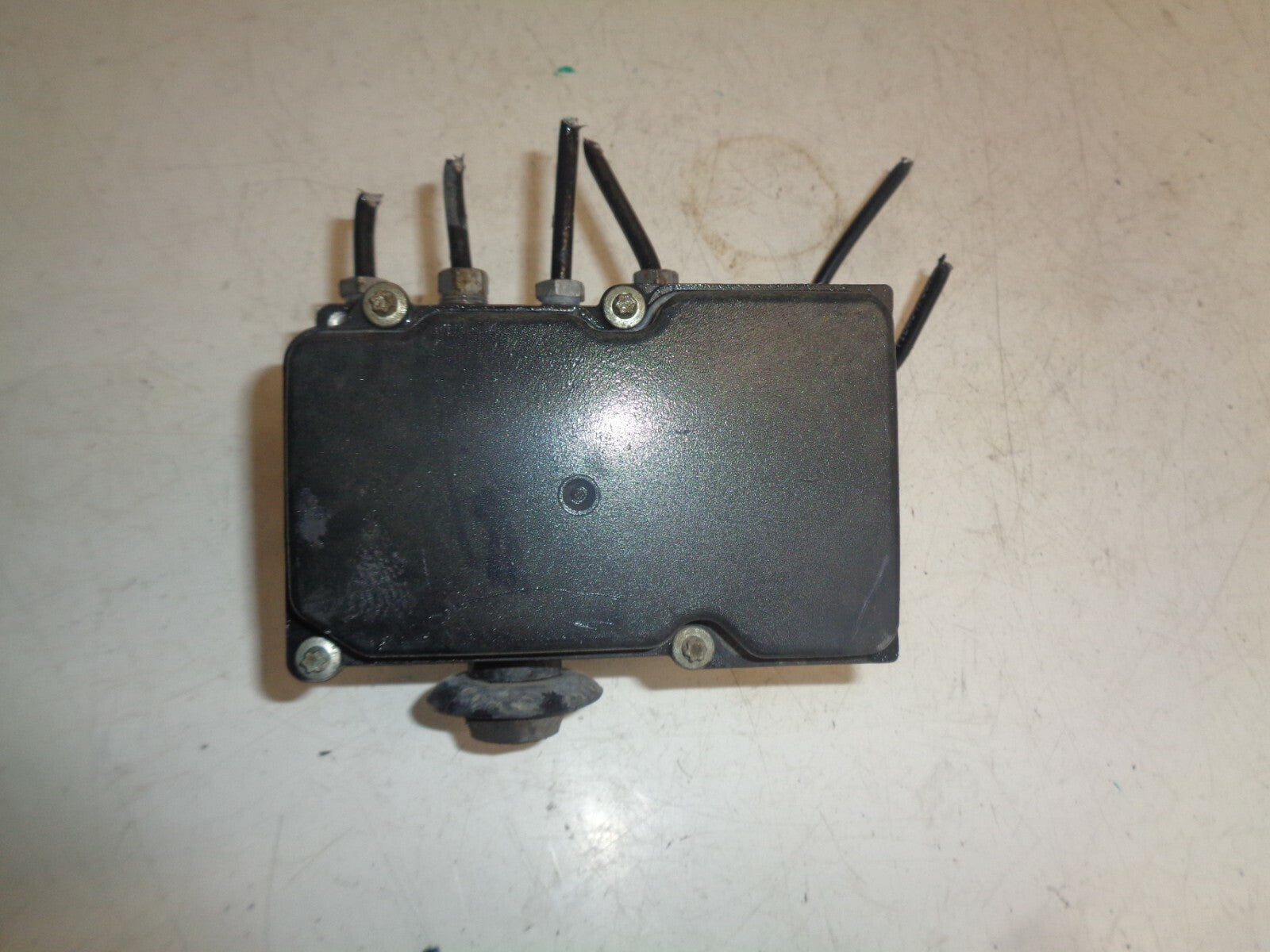 FORD KA MK2 2012 1.2 PETROL ABS PUMP MODULE 51823789
