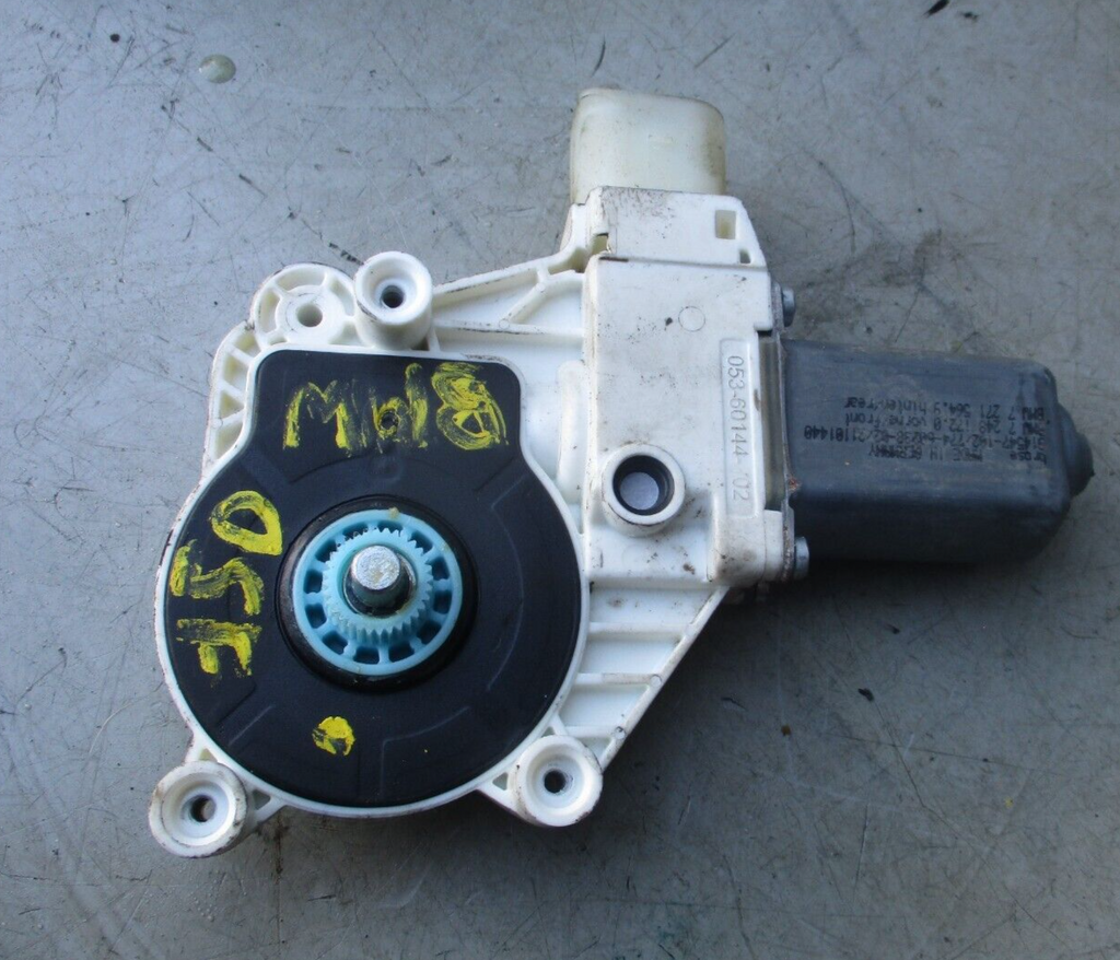 BMW 5 SERIES OSF DRIVERS SIDE FRONT WINDOW MOTOR 942889