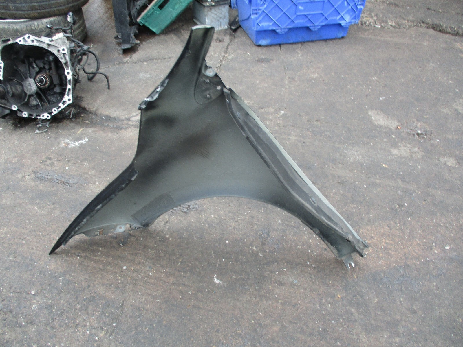 RENAULT MEGANE MK3 OS DRIVER SIDE WING QUARTER PANEL BLACK