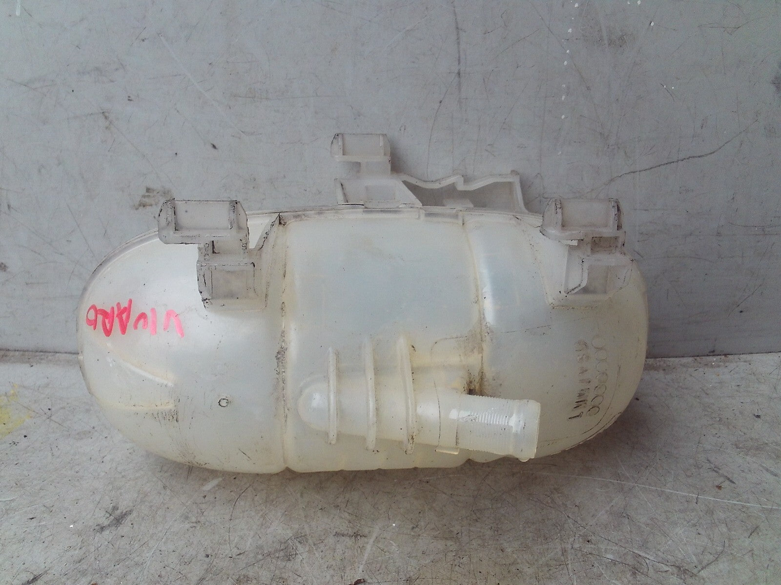 2012 VAUXHALL VIVARO MK1 2.0 DIESEL COOLANT EXPANSION TANK BOTTLE 7700312900