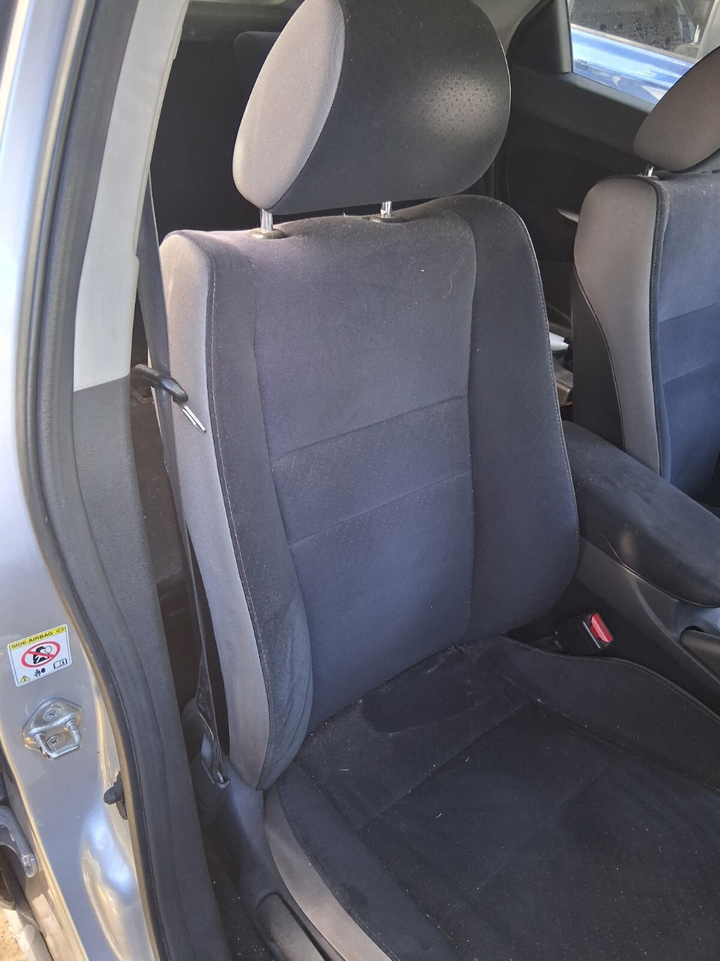 2007 HONDA CIVIC MK8 OSF DRIVER SIDE FRONT RIGHT COMPLETE SEAT FABRIC
