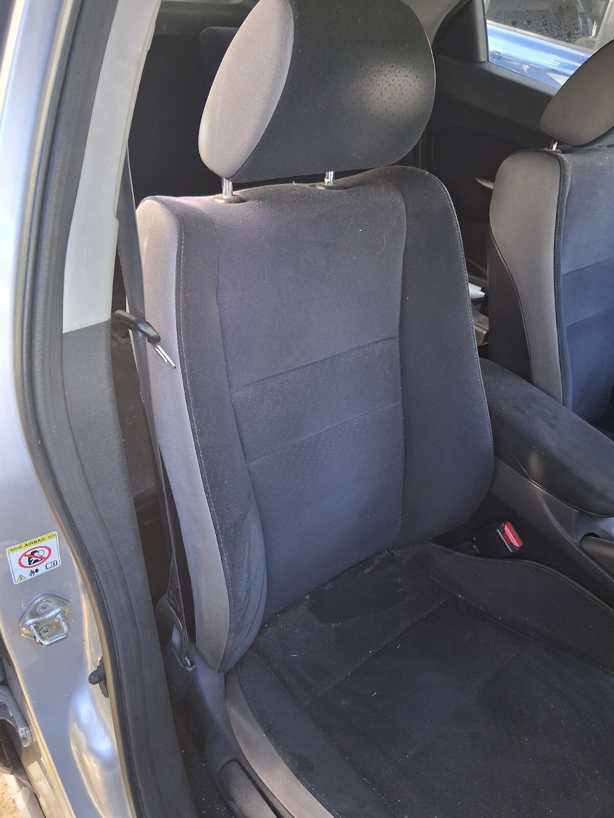 2007 HONDA CIVIC MK8 OSF DRIVER SIDE FRONT RIGHT COMPLETE SEAT FABRIC