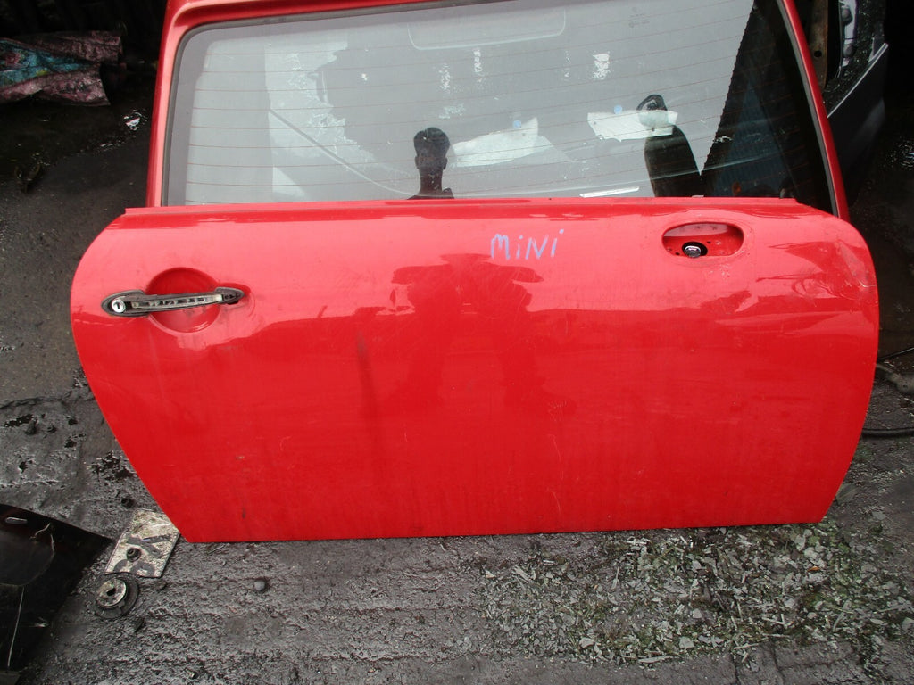 BMW MINI COOPER R50 BARE OS RIGHT OFF DRIVER SIDE DOOR RED