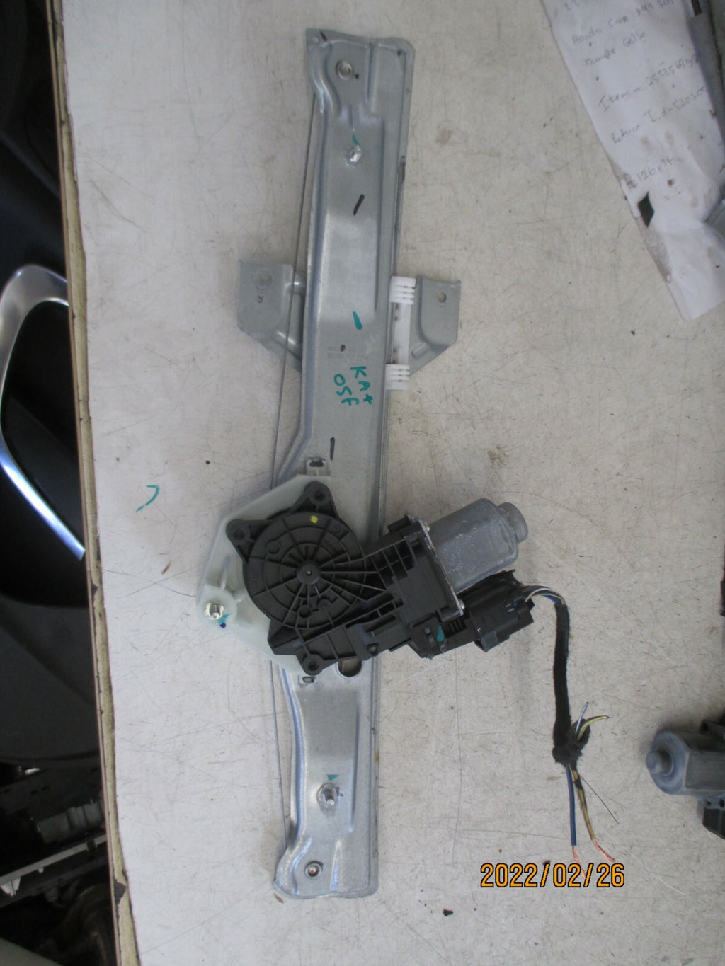 FORD KA+ MK3 2014-2020 OSF FRONT DRIVER SIDE WINDOW MOTOR REGULATOR 402655