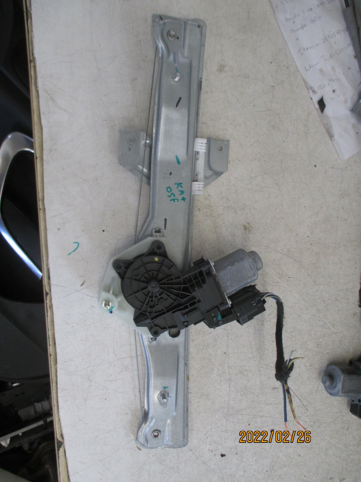 FORD KA+ MK3 2014-2020 OSF FRONT DRIVER SIDE WINDOW MOTOR REGULATOR 402655