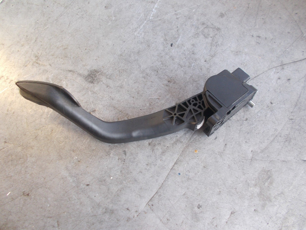 CITROEN C4 2006 MK1 1.4 ACCELERATOR THROTTLE PEDAL 0280755043