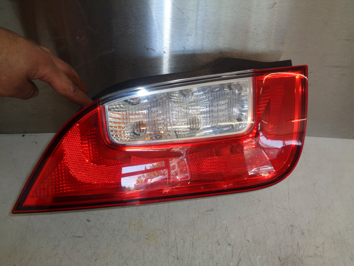 SKODA CITIGO 2017 NSR PASSENGER SIDE REAR TAIL LIGHT 1ST945095C