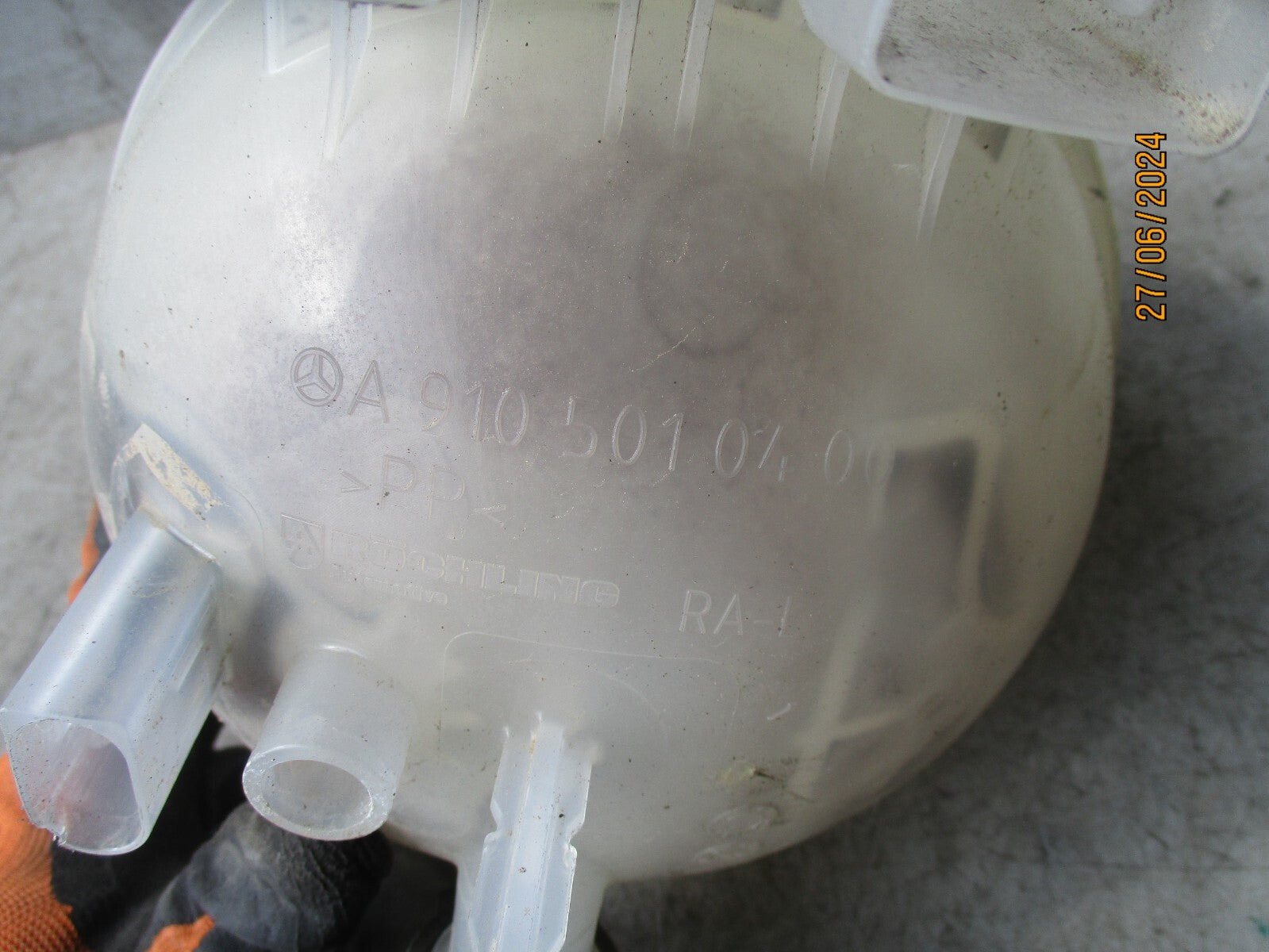2021 MERCEDES BENZ SPRINTER W907 COOLANT WATER OVERFLOW TANK A9105010400