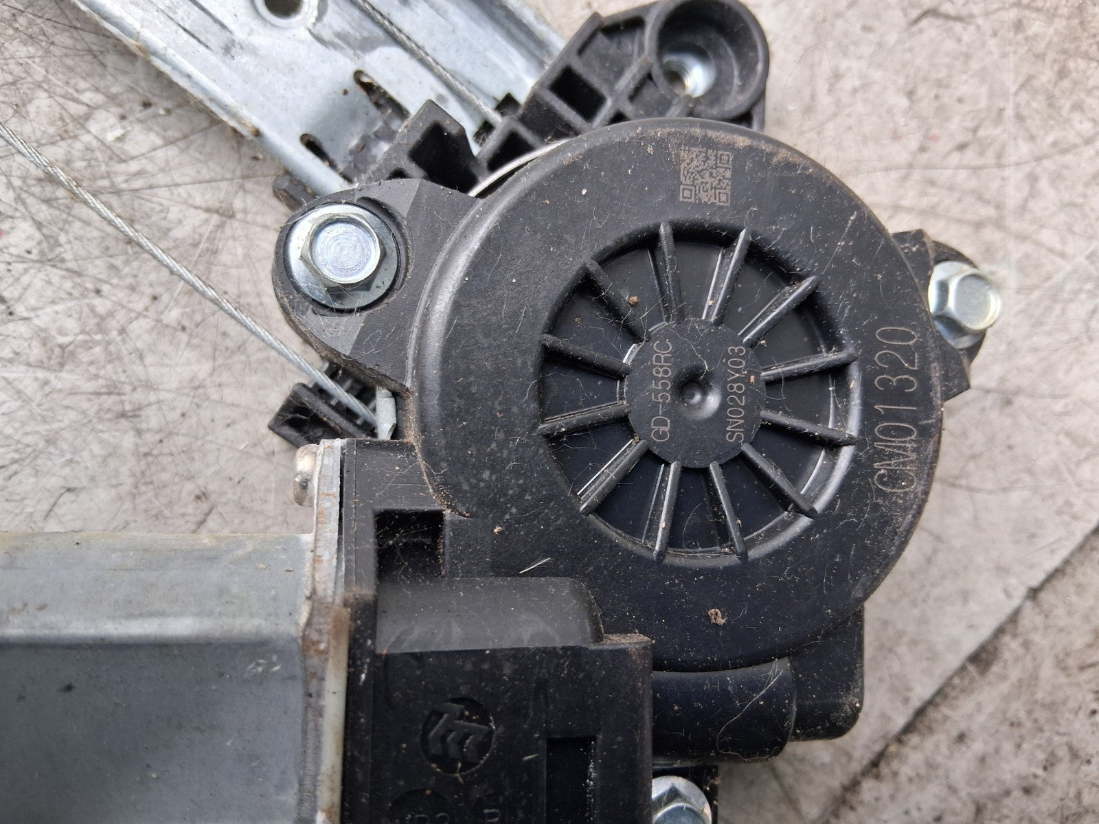 2019 HONDA JAZZ SIDE REAR WINDOW MOTOR AND REGULATOR CM01320