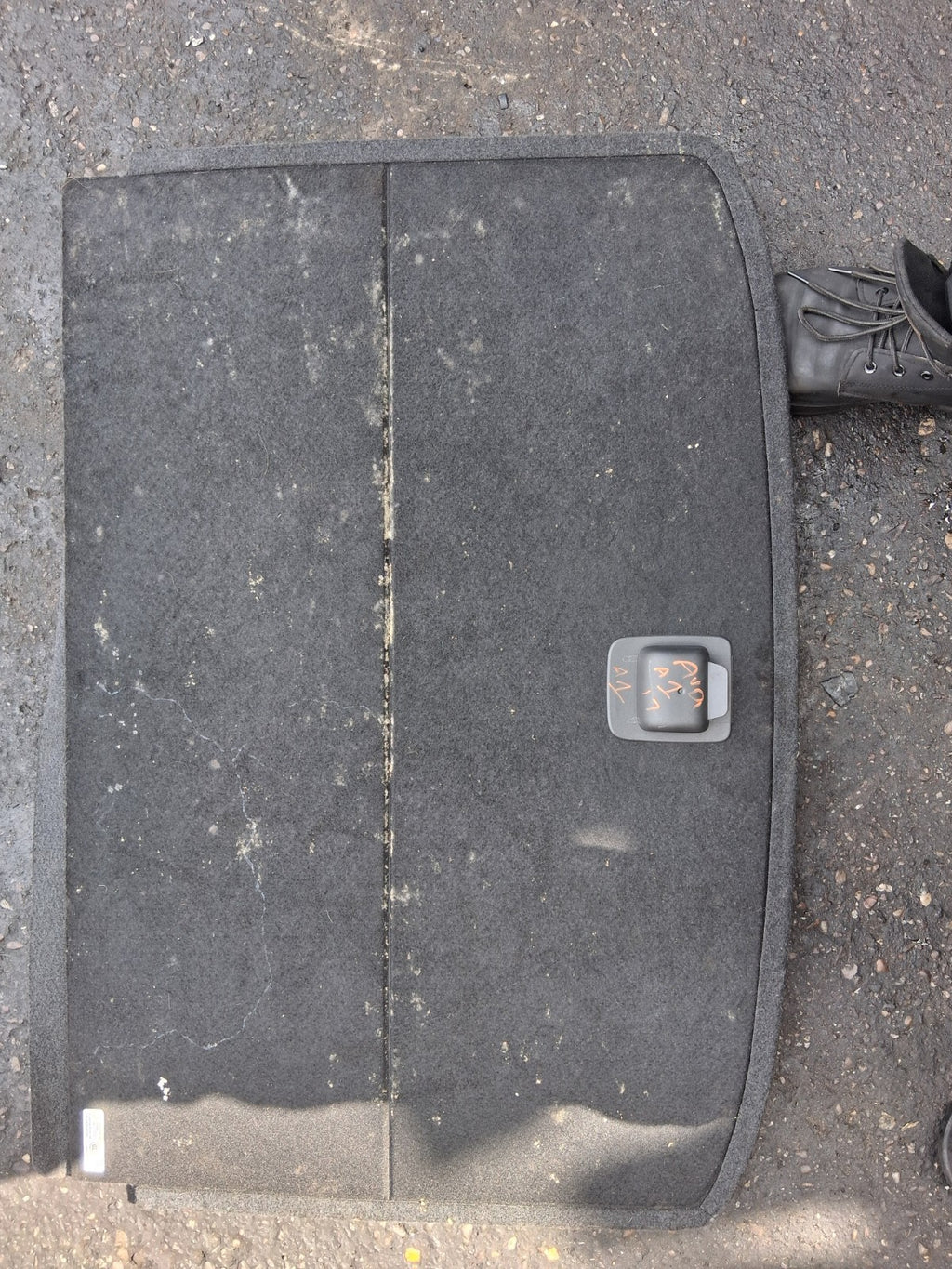 2017 AUDI A1 8X REAR BOOT CARPET FLOOR COVER