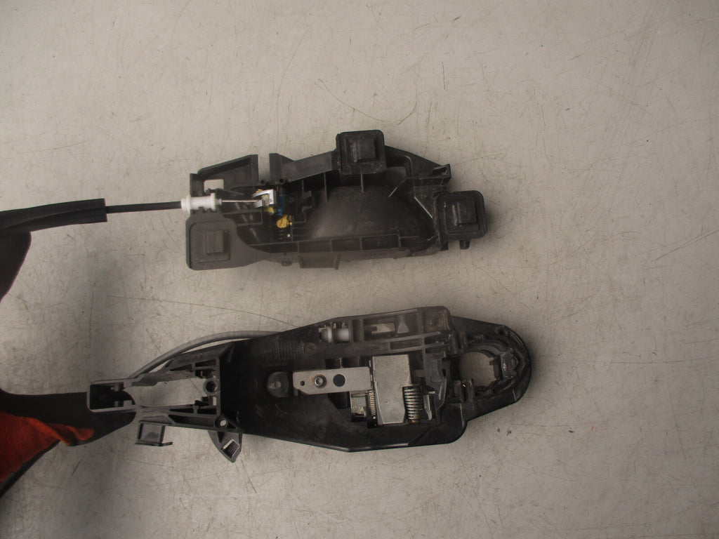 2022 VAUXHALL CROSSLAND NSR REAR DOOR LOCK & DOOR HANDLE A06155 9802977380