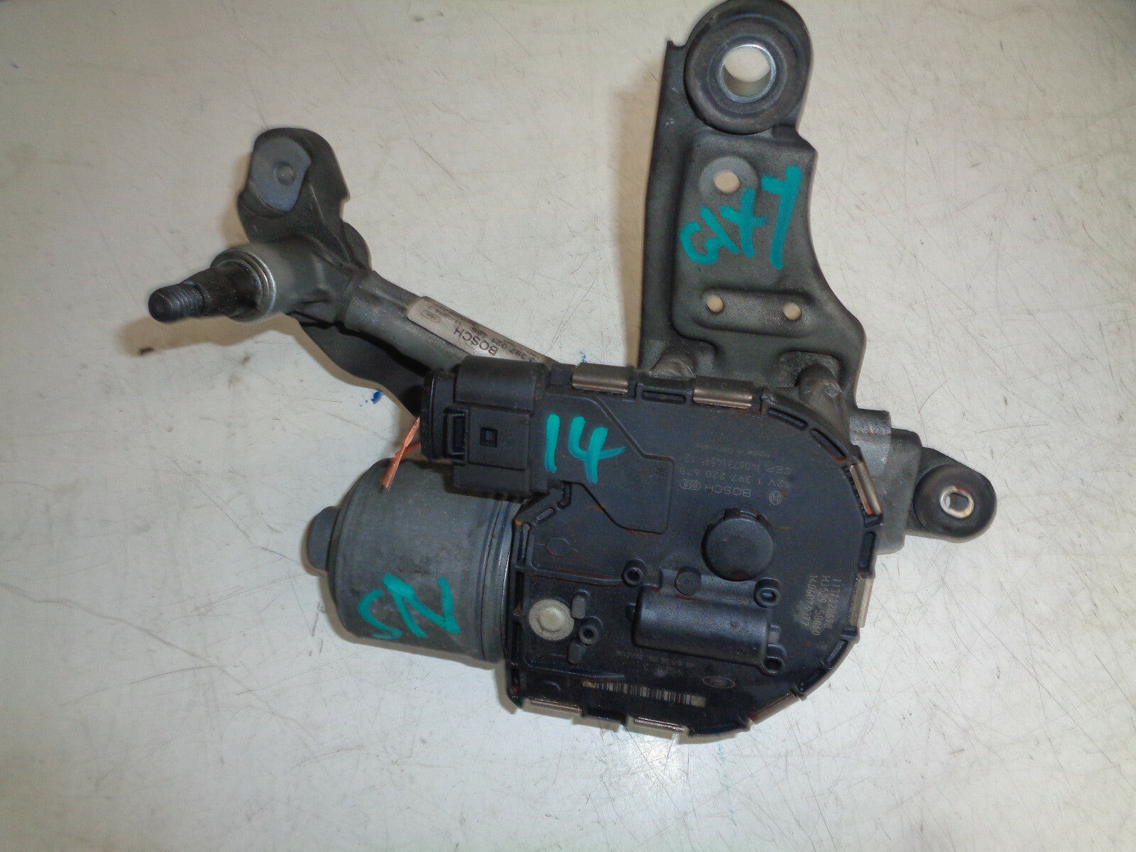 FORD GALAXY 2014 2.0 FRONT NS PASSENGER SIDE WIPER MOTOR 6M2117504CD