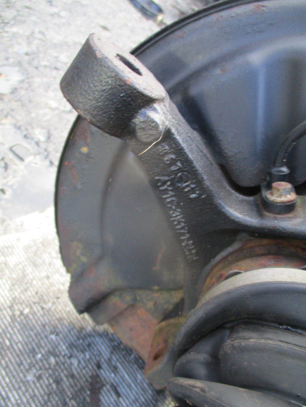 2017 FORD FIESTA MK7 1.6 PETROL AUTO LEG SHOCK WHEEL HUB BEARING CALIPER