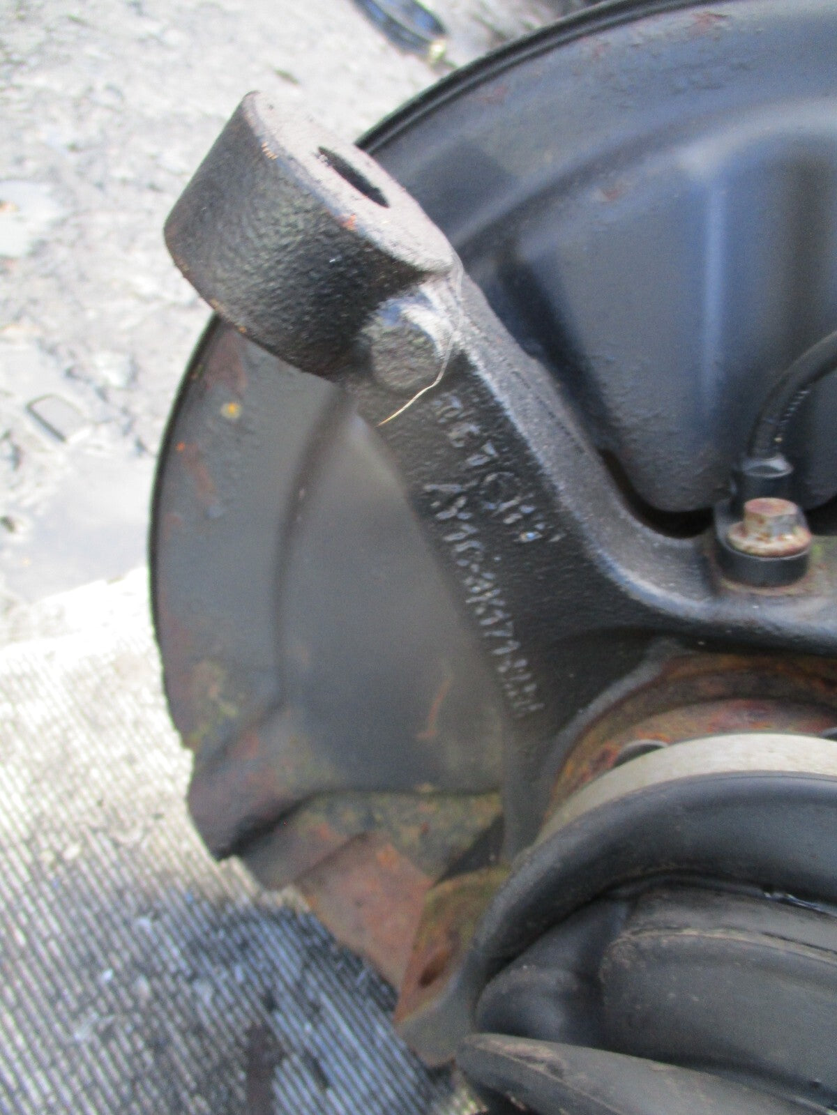 2017 FORD FIESTA MK7 1.6 PETROL AUTO LEG SHOCK WHEEL HUB BEARING CALIPER