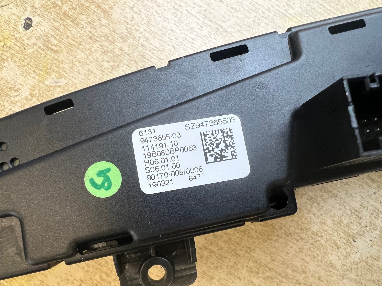 BMW 3 SERIES G20 2019 START STOP AND ELECTRIC HANDBRAKE SWITCH 9473655