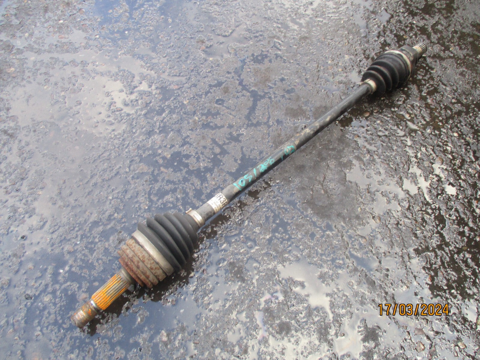 PEUGEOT 108 2016 1.0 PETROL OSF DRIVER SIDE FRONT DRIVESHAFT 434100H040
