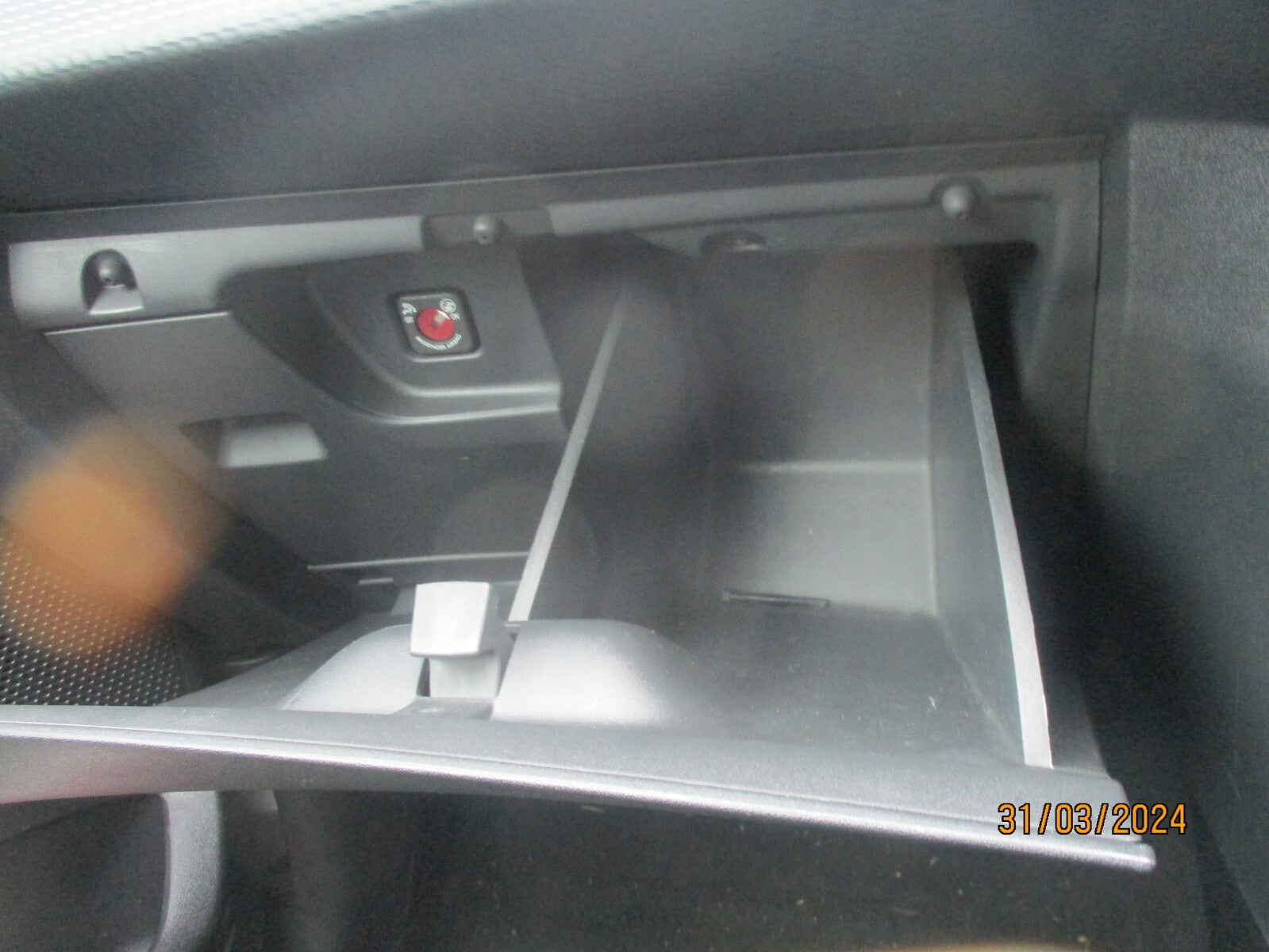 PEUGEOT 208 2016 NS PASSENGER SIDE STORAGE COMPARTMENT GLOVEBOX