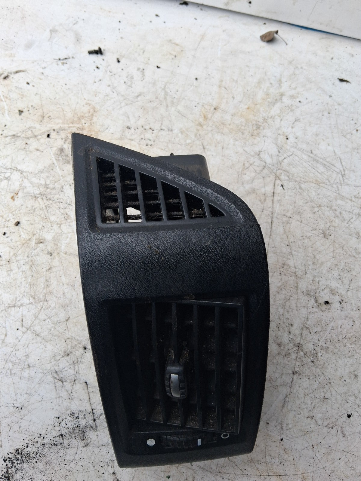 2016 PEUGEOT BOXER MK3 OSF DRIVER SIDE FRONT RIGHT AIR VENT LS385817