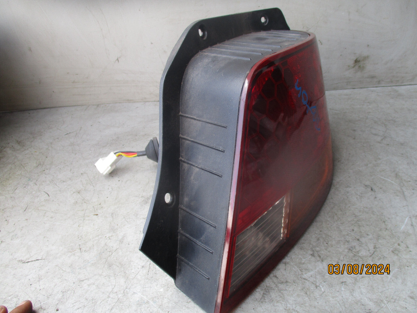2009 PROTON SAVVY OSF DRIVER  SIDE REAR TAIL LIGHT PW865722