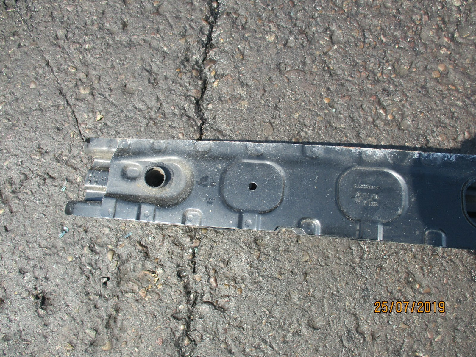 MERCEDES A CLASS W176 A180 1.5 REAR IMPACT REINFORCEMENT BAR A246 610 02