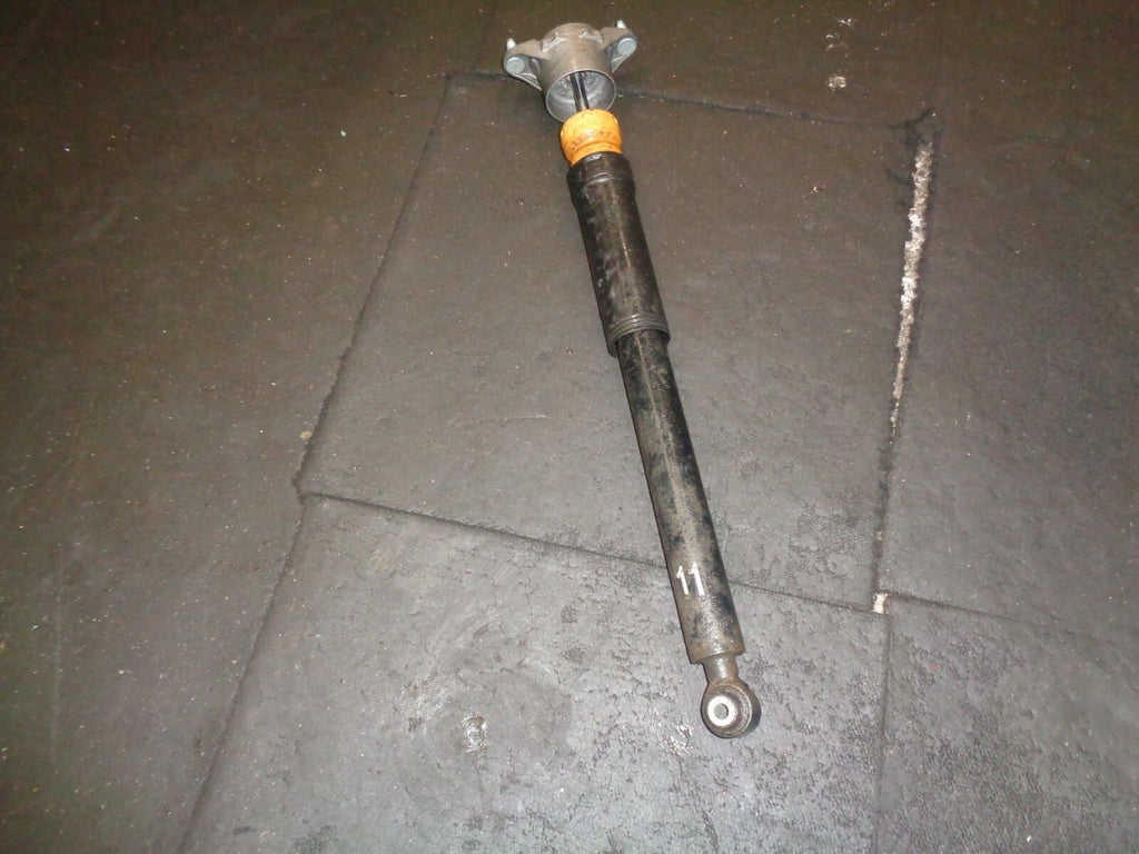 MERCEDES 2018 A CLASS W176 2.1 DIESEL REAR SHOCK ABSORBER DAMPER LEG