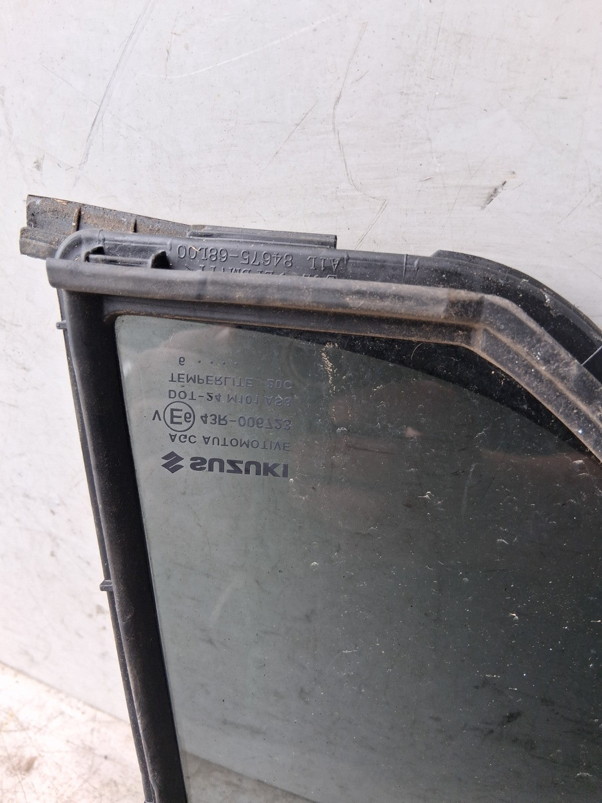 SUZUKI SWIFT MK3 2016 NSR PASSENGER SIDE REAR LEFT QUARTER WINDOW GLASS