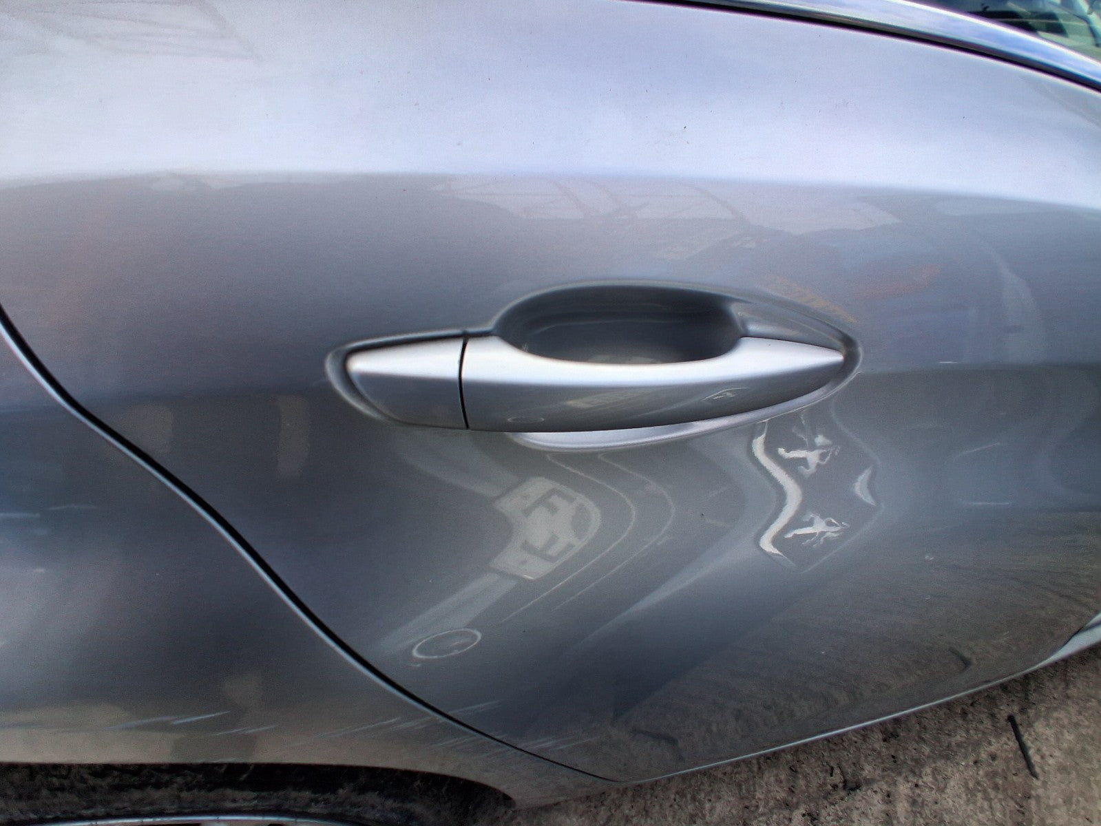 2014 PEUGEOT 308 MK2 HATCH OSR DRIVER SIDE REAR EXTERIOR DOOR HANDLE GRIS EZR