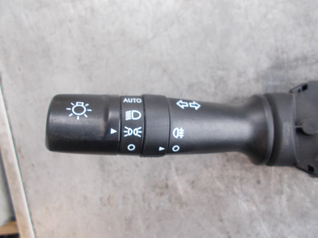 KIA RIO UB 2015 MK2 HEADLIGHT WIPER STALKS 202008910
