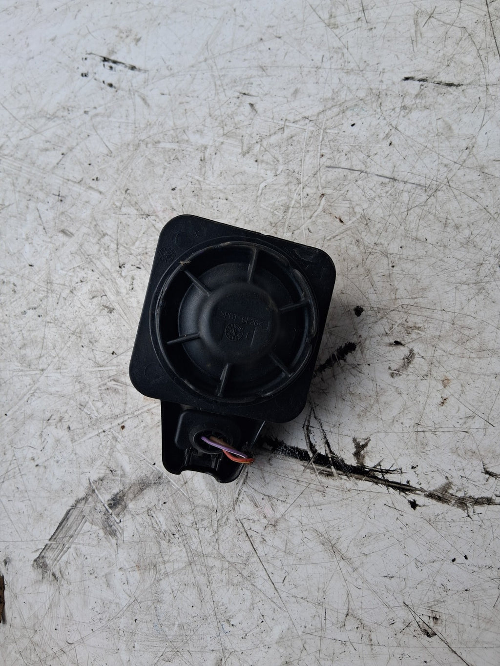 2016 VW VOLKSWAGEN TIGUAN ALARM SENSOR UNIT MODULE 5Q0951605A