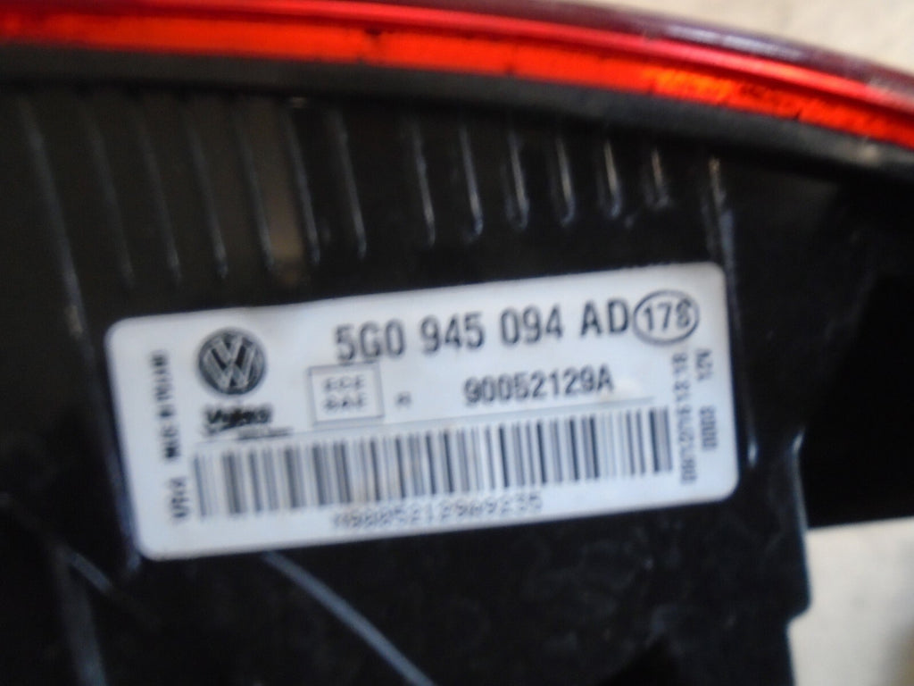 VOLKSWAGEN GOLF 2018 MK7 OSR REAR DRIVER SIDE INNER TAIL LIGHT 5G0945094