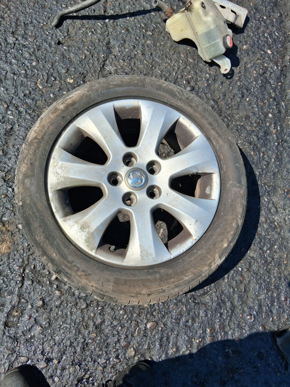 VAUXHALL INSIGNIA A MK1 2015 17 INCH ALLOY WHEEL WITH TYRE 225/55R17