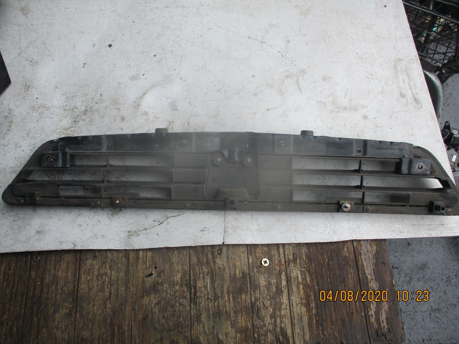 HONDA CIVIC MK6 2003 1.7 CTDI FRONT BUMPER GRILL BADGE TRIM PANEL